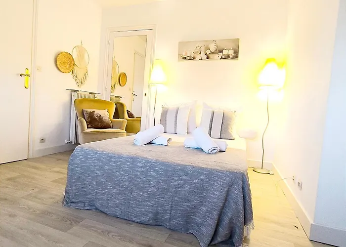 Daire Le 66 Carnot Cannes